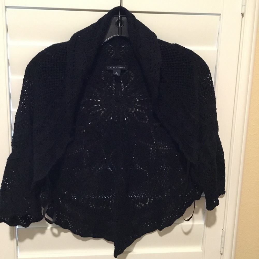 BR crochet wrap in black never been worn